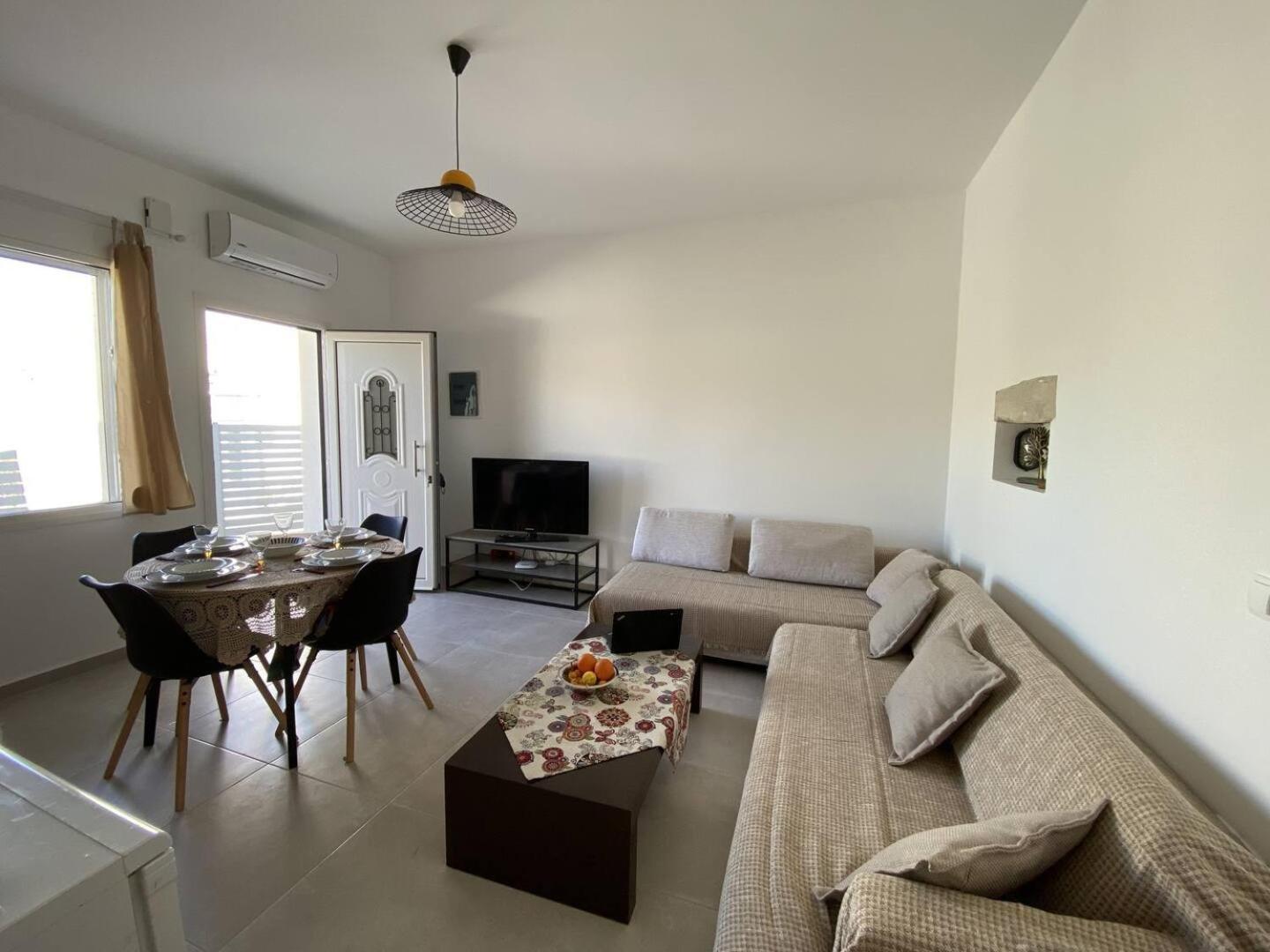 Orphanos Apartment 卡米拉日 外观 照片