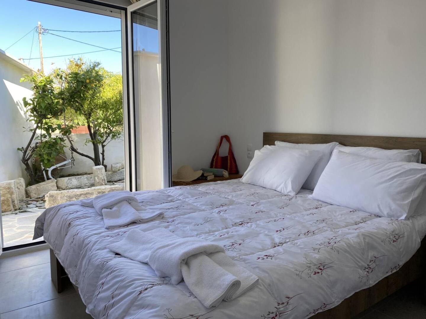 Orphanos Apartment 卡米拉日 外观 照片